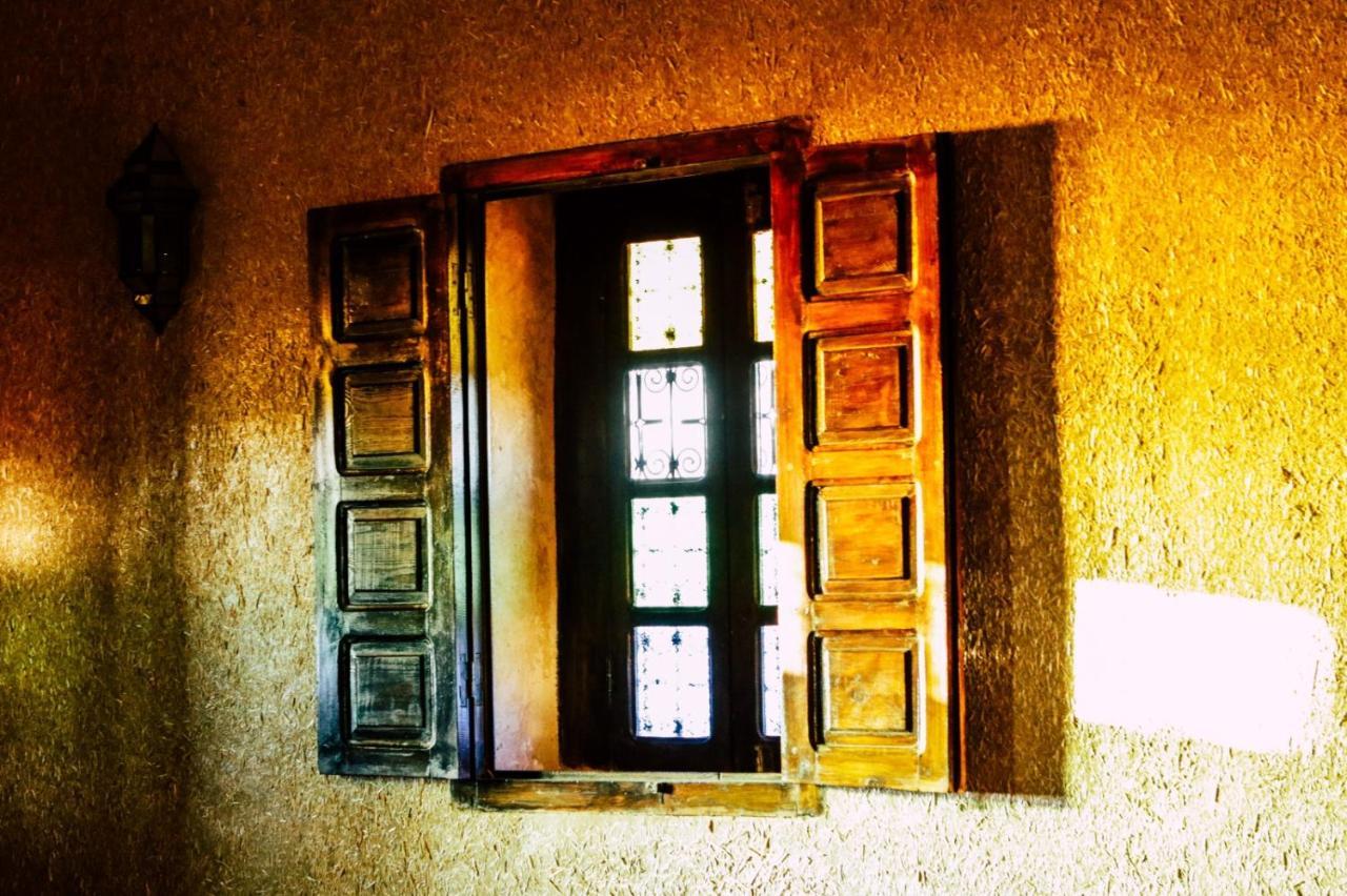 Riad Caravasar เมอร์ซูกา ภายนอก รูปภาพ