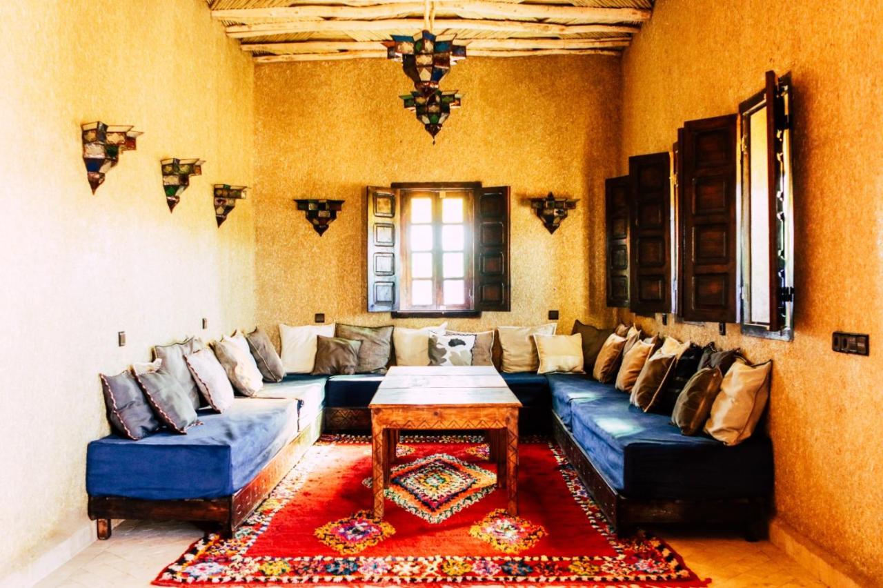 Riad Caravasar เมอร์ซูกา ภายนอก รูปภาพ