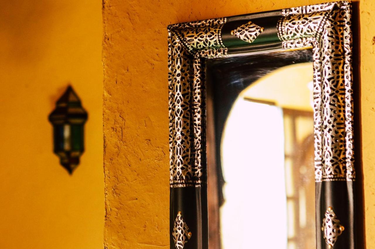Riad Caravasar เมอร์ซูกา ภายนอก รูปภาพ