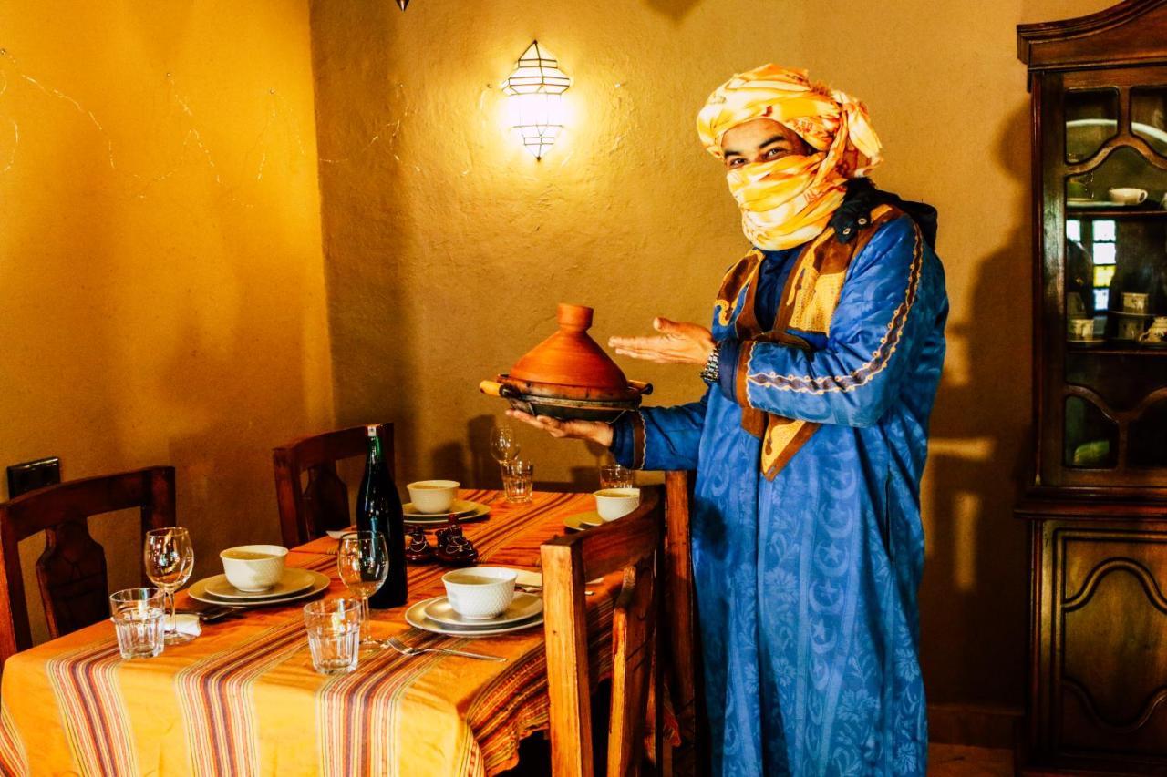 Riad Caravasar เมอร์ซูกา ภายนอก รูปภาพ
