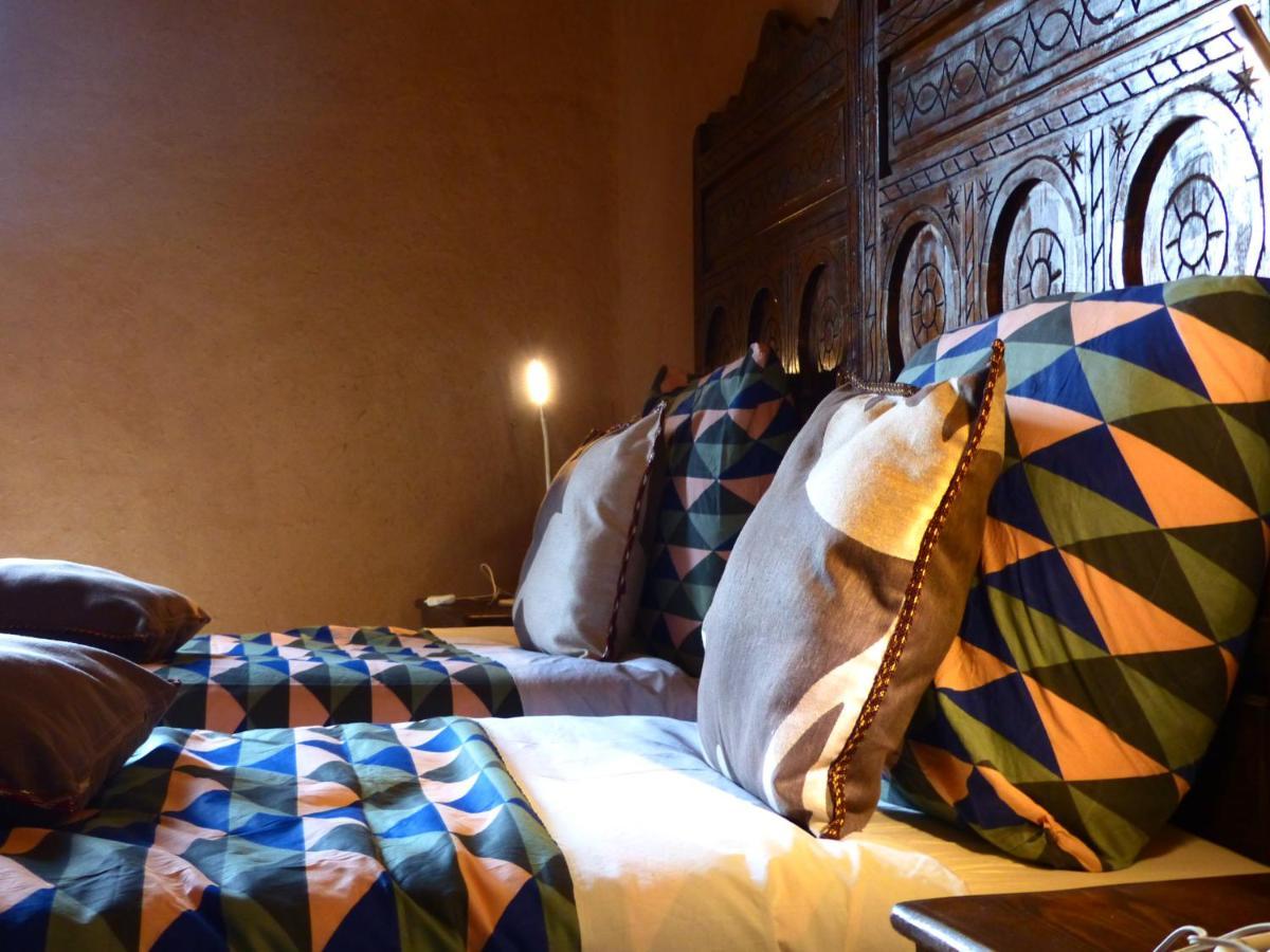 Riad Caravasar เมอร์ซูกา ภายนอก รูปภาพ